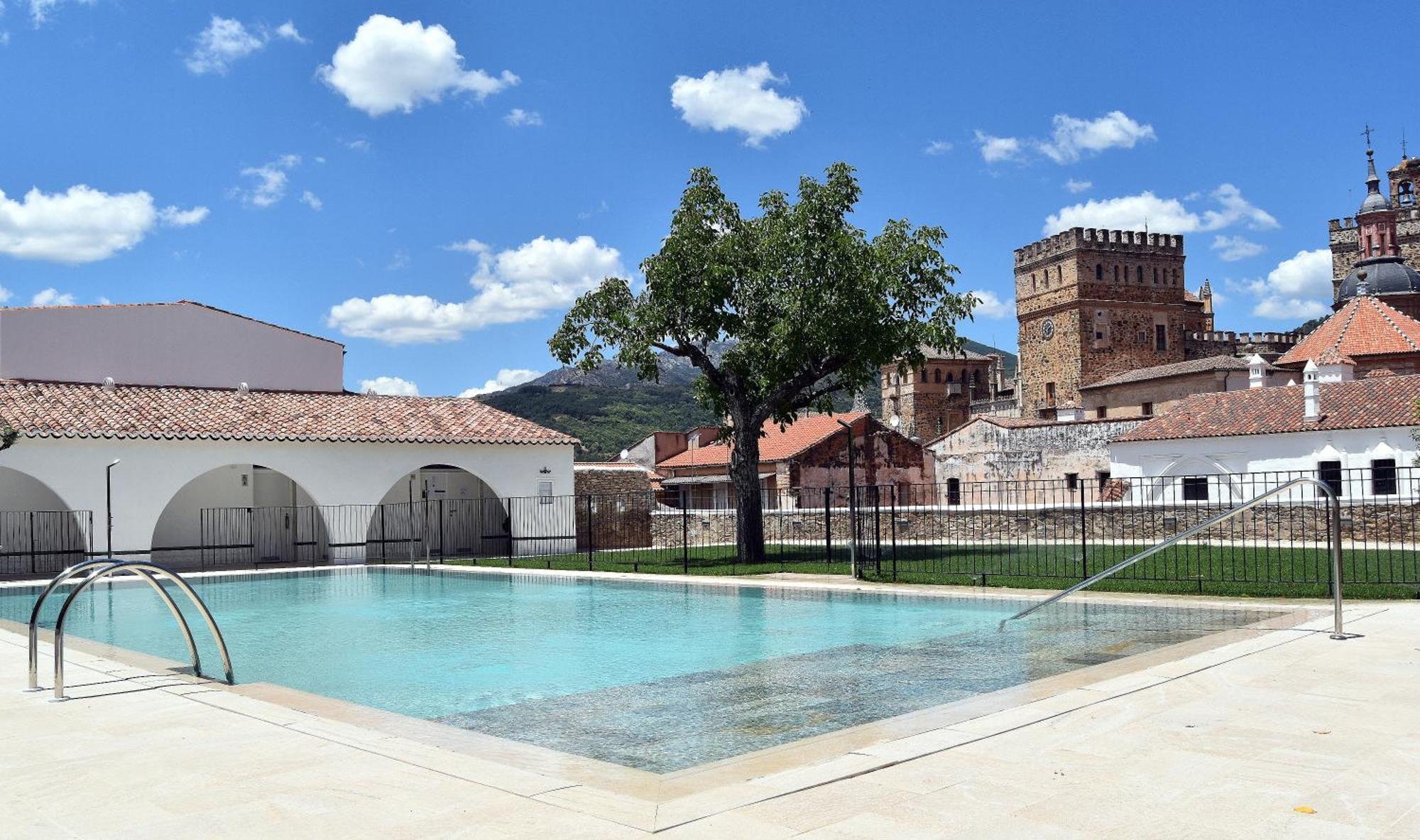 Parador De Guadalupe Guadalupe  Exterior foto